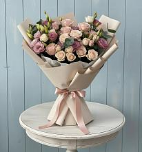 Букет цветов из:  Розы и Лизиантусы #REPLACE_PRED# Хлюпино