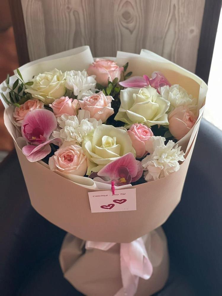 Букет цветов из: Орхидеи, Розы и Гвоздики в Хлюпино