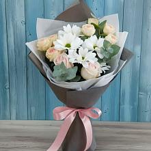 Букет цветов из:  Хризантемы и Розы в Хлюпино