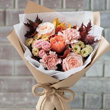 Букет цветов из:  Гвоздики, Хризантемы и Розы в Хлюпино