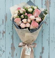 Букет цветов из:  Розы в Хлюпино