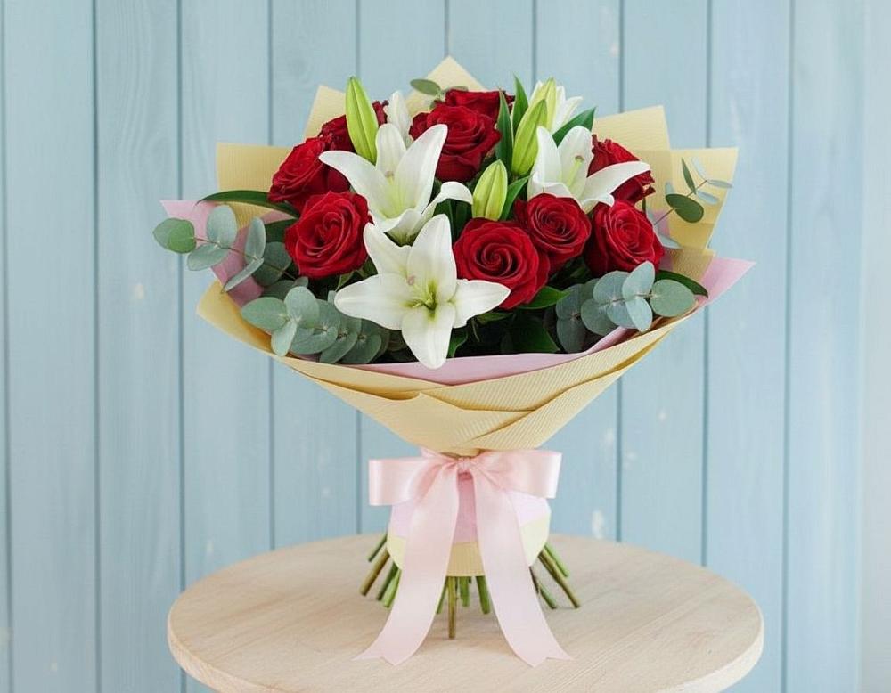 Букет цветов из: Лилии и Розы в Хлюпино